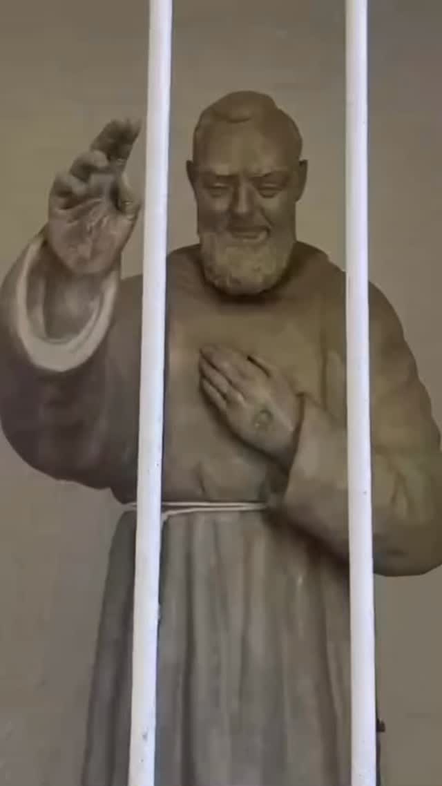 💫🕊️El Padre Pío de Pietrelcina, un hombre de fe y milagros, sigue siendo un puente entre el cielo y la tierra, intercediendo por quienes rezan con el corazón🙏✨

📍Gruta del Padre Pío, Uy 🇺🇾
🗓️Domingo 19 de Abril 
🚐 Salimos desde Federación
💲 60.000 por persona
Incluye: Traslado ida/vuelta + paseo por Daymán, Uy.

📲 Consultas y reservas al 3456 622-308 

#somosrutamundo #padrepiopietrelcina #fé #milagros #grutapadrepíosalto